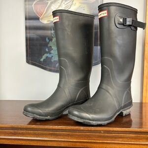 Hunter Classic Black Waterproof Boots